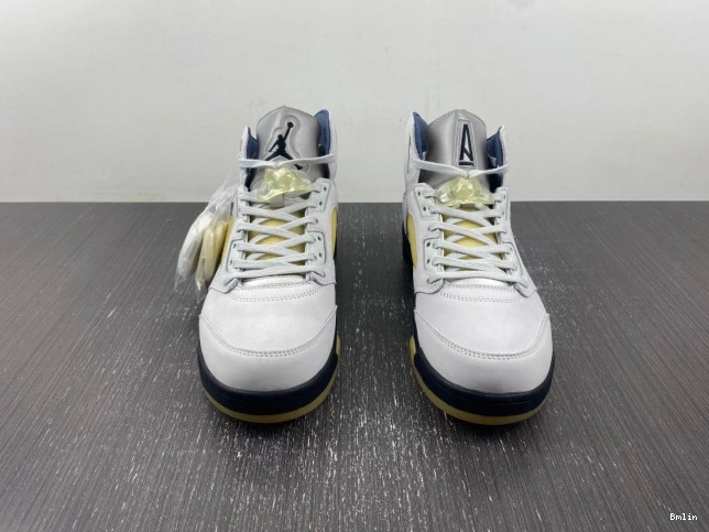 Boostmaster lin Maniere Jordan 5 Ma x A Air WMNS FZ5758-004 0720